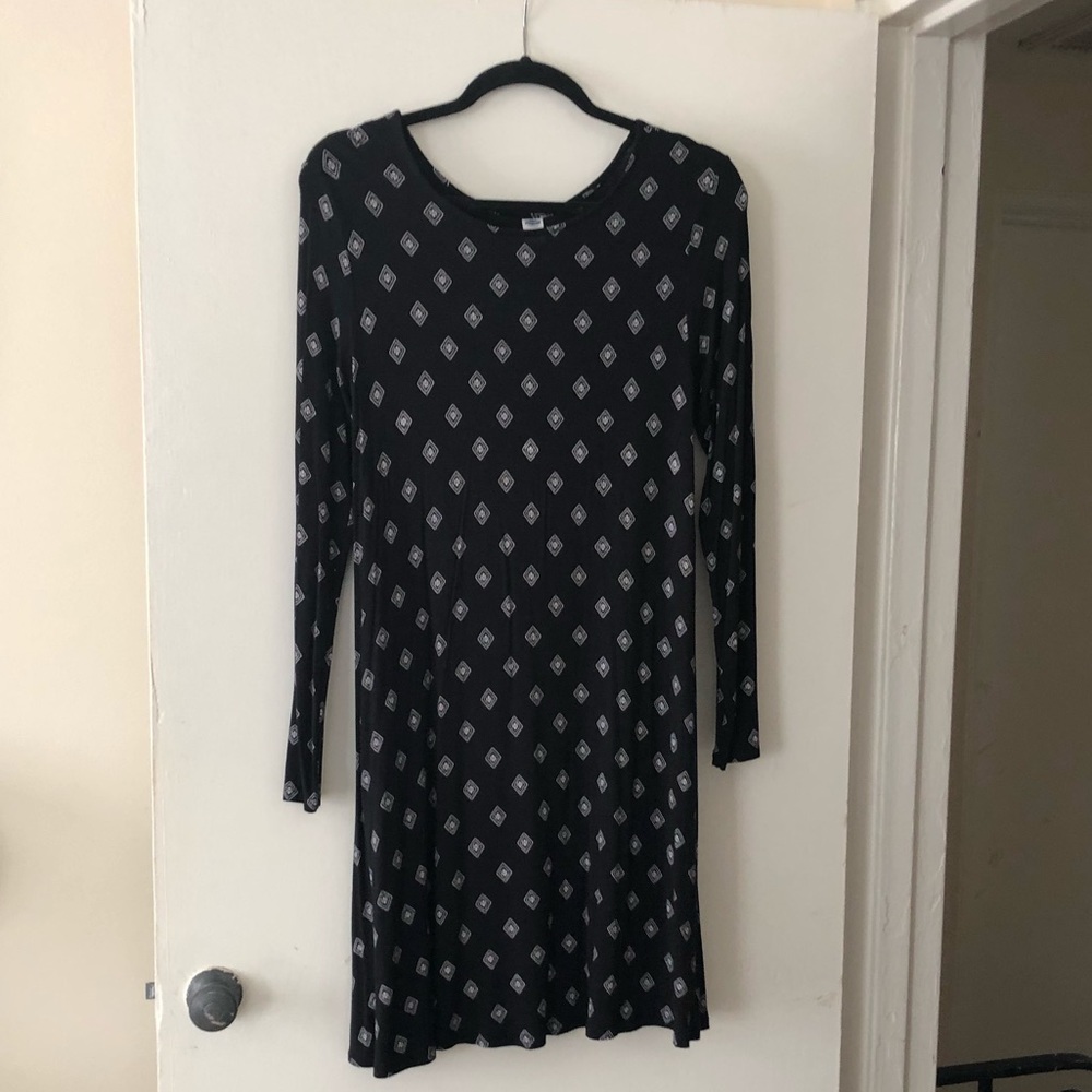 Old Navy Black Swing Dress with Diamond Pattern
